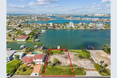 568 Johns Pass Avenue, Madeira Beach, FL 33708 - Photo 1