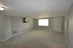 5229 Miller Bayou Dr, Port Richey, FL 34668 - Photo 7