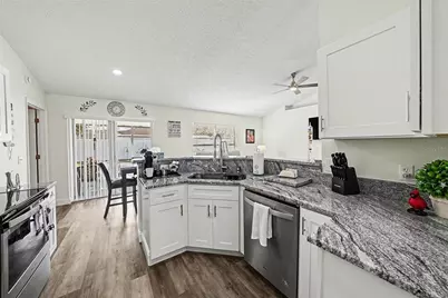 3267 Guava Lane, Spring Hill, FL 34609 - Photo 11