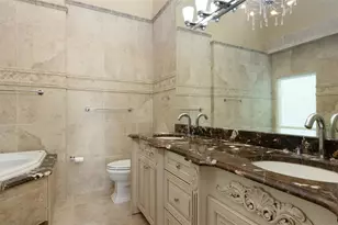 11820 Capri Cir S, Treasure Island, FL 33706 - Photo 25