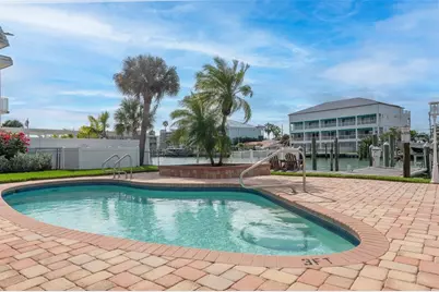 11820 Capri Circle S, Treasure Island, FL 33706 - Photo 41