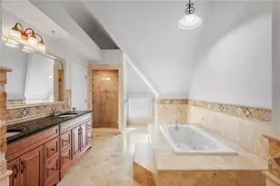 832 Bay St NE, Saint Petersburg, FL 33701 - Photo 21