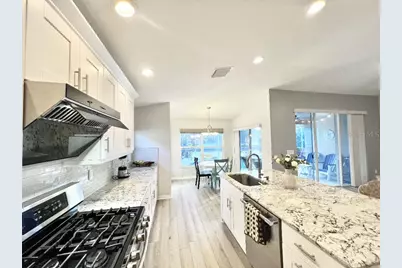 9932 Stockbridge Drive, Tampa, FL 33626 - Photo 11