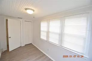 2500 Auburn St S, Saint Petersburg, FL 33712 - Photo 31