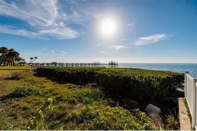 Friendly Way S, Saint Petersburg, FL 33705 - Photo 23