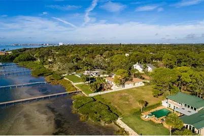 Friendly Way S, Saint Petersburg, FL 33705 - Photo 21