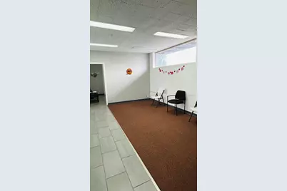 302 S Collins Street, Plant City, FL 33563 - Photo 7