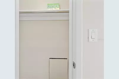 503 Monterey Boulevard NE #1, Saint Petersburg, FL 33704 - Photo 13