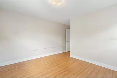 503 Monterey Boulevard NE #1, Saint Petersburg, FL 33704 - Photo 15