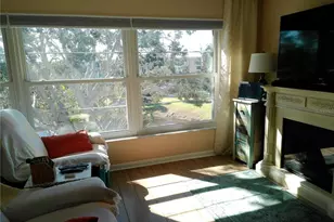 225 Country Club Dr, Largo, FL 33771 - Photo 23