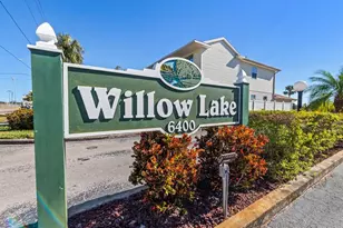 6400 46th Ave N, Kenneth City, FL 33709 - Photo 25