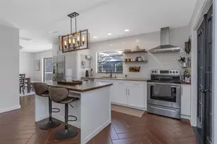 4915 Pennsbury Dr, Tampa, FL 33624 - Photo 19