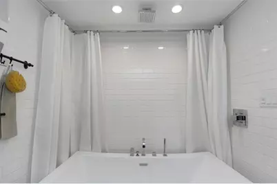 4915 Pennsbury Drive, Tampa, FL 33624 - Photo 43