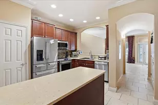 607 3rd Ave S, Saint Petersburg, FL 33701 - Photo 5