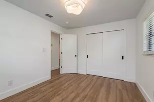 1737 Prince Philip St, Clearwater, FL 33755 - Photo 25