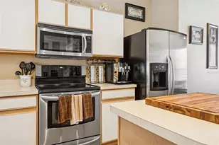 7135 Hamilton Park Blvd, Tampa, FL 33615 - Photo 17