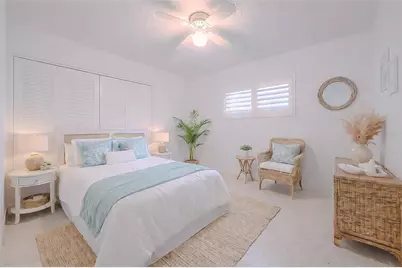 14001 Yacht Club Boulevard, Seminole, FL 33776 - Photo 23
