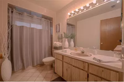 14001 Yacht Club Boulevard, Seminole, FL 33776 - Photo 21