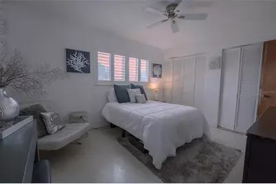 14001 Yacht Club Boulevard, Seminole, FL 33776 - Photo 19
