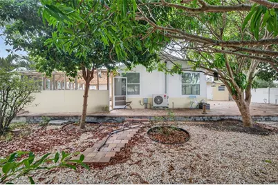 5883 Darren Court N, Clearwater, FL 33760 - Photo 25