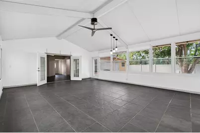 5883 Darren Court N, Clearwater, FL 33760 - Photo 5