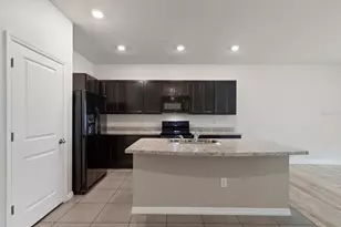 424 Newmont Cir, Ruskin, FL 33570 - Photo 7