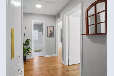 511 27th Avenue N, Saint Petersburg, FL 33704 - Photo 21