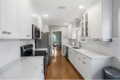 511 27th Avenue N, Saint Petersburg, FL 33704 - Photo 31