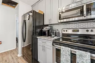 2101 W Cherry St, Tampa, FL 33607 - Photo 11