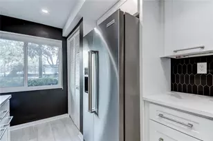 650 Island Way, Clearwater Beach, FL 33767 - Photo 13