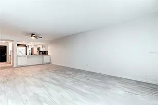 650 Island Way, Clearwater Beach, FL 33767 - Photo 17