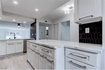 650 Island Way #106, Clearwater Beach, FL 33767 - Photo 11