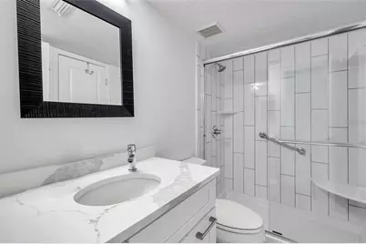 650 Island Way #106, Clearwater Beach, FL 33767 - Photo 21