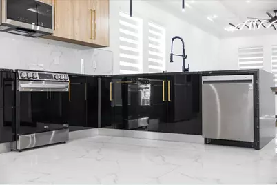 902 W Sligh Avenue, Tampa, FL 33604 - Photo 19