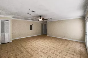 8341 Paddlewheel St, Tampa, FL 33637 - Photo 21