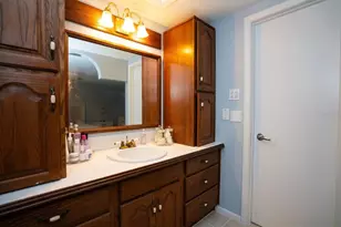 7501 Twelve Oaks Blvd, Tampa, FL 33634 - Photo 15