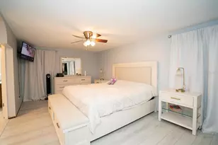 7501 Twelve Oaks Blvd, Tampa, FL 33634 - Photo 13