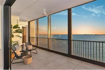 378 Golden Gate Point #6, Sarasota, FL 34236 - Photo 5