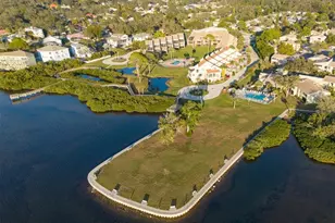 622 Windrush Bay Dr, Tarpon Springs, FL 34689 - Photo 43