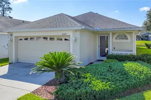6109 Gentle Ben Cir, Wesley Chapel, FL 33544 - Photo 1