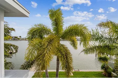 2411 Bay Boulevard #3, Indian Rocks Beach, FL 33785 - Photo 23
