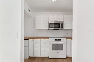 2411 Bay Blvd, Indian Rocks Beach, FL 33785 - Photo 11