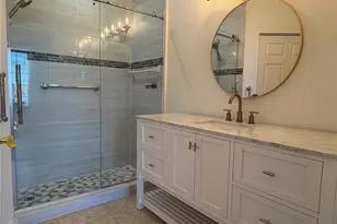 9818 Lake Chase Island Way, Tampa, FL 33626 - Photo 11