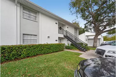 3806 N Oak Drive #V22, Tampa, FL 33611 - Photo 29