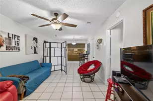 3806 N Oak Dr, Tampa, FL 33611 - Photo 13