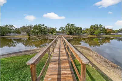 3806 N Oak Drive #V22, Tampa, FL 33611 - Photo 35