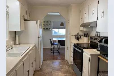 72 Pindo Palm Street W, Largo, FL 33770 - Photo 11