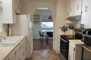 72 Pindo Palm St W, Largo, FL 33770 - Photo 11