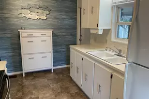 72 Pindo Palm St W, Largo, FL 33770 - Photo 13