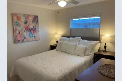 72 Pindo Palm Street W, Largo, FL 33770 - Photo 17